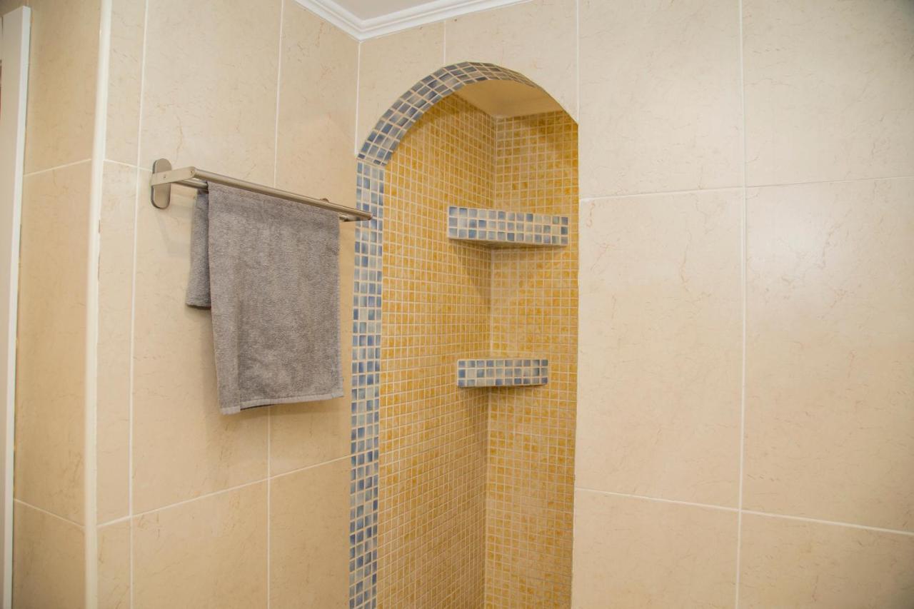 Apartamento Reus 2 - Parking Gratuito Exterior photo